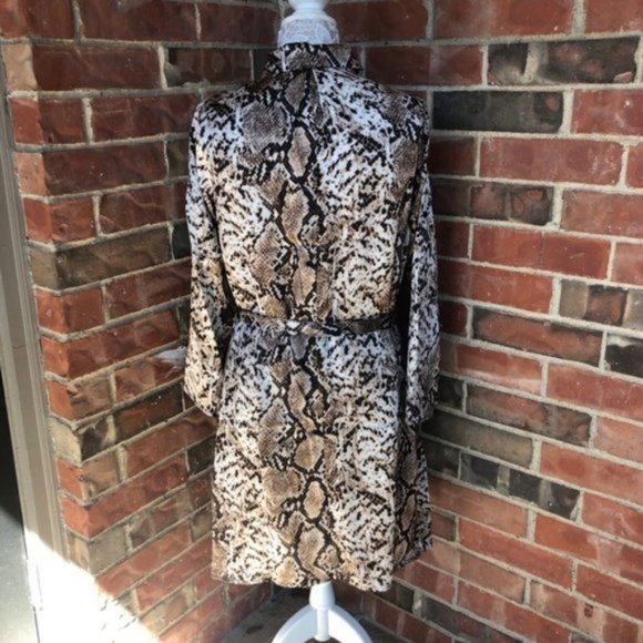 Davi & Dani Animal Python Print Shirt Dress - Picture 9 of 11